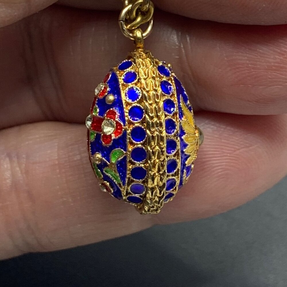 12K Gold Filled Ornate Enamel Egg Pendant  Enamel Cross on 19" Cable Chain - Picture 6 of 16